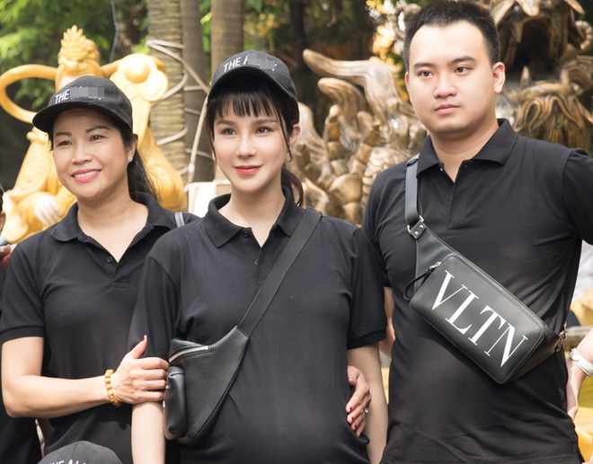 diep lam anh vac bung bau 8 thang di phat qua trung thu