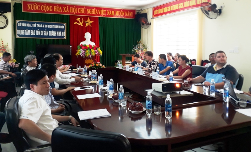 dai su quan hoa ky tai tro 92500 usd bao ton di san thanh nha ho
