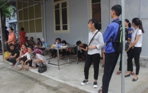 su that 300 hai nhi trong nha may rac thai ca mau