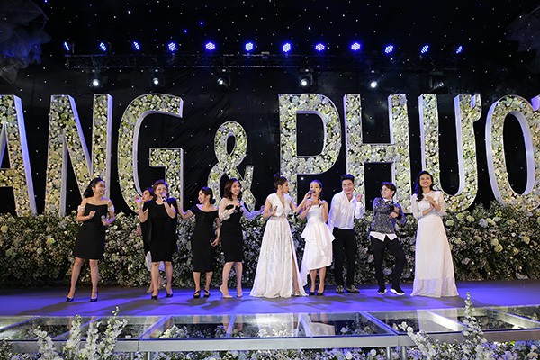 mc dam cuoi cua nha phuong chinh la co gai truong giang yeu don phuong 17 nam truoc