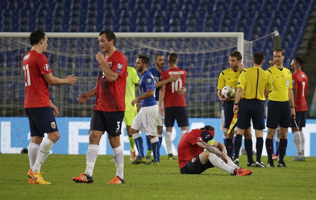 tho nhi ky gianh ve toi phap ha lan lam khan gia