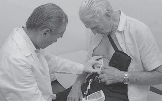 bac si goc viet daniel truong chua thanh cong parkinson cho 1 bac si my