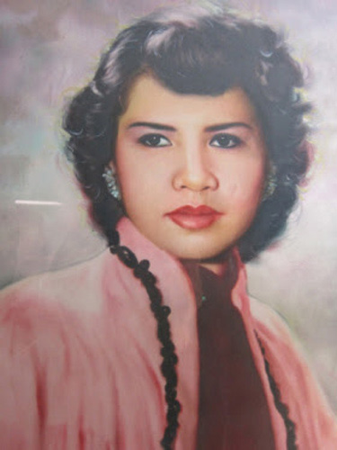 chiem nguong nhan sac chim sa ca lan cua cac hoang hau cong chua noi tieng viet nam