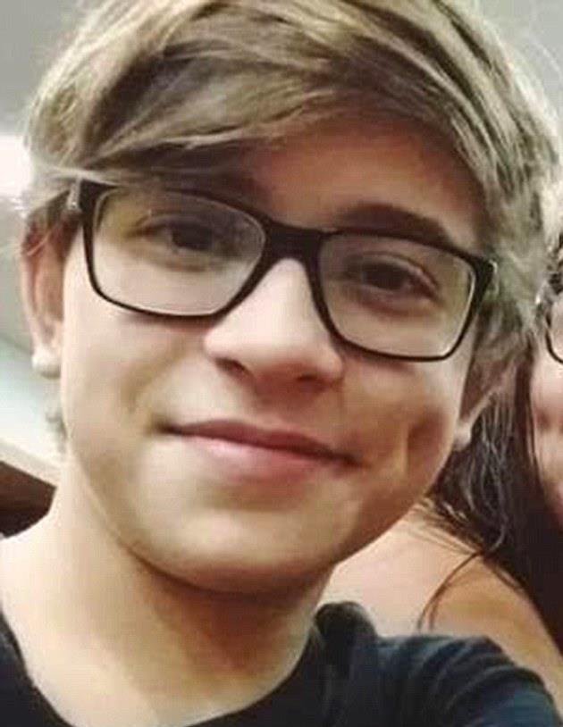 cau be 13 tuoi tay ban nha tu sat sau khi thua 1 tran rank lien minh huyen thoai