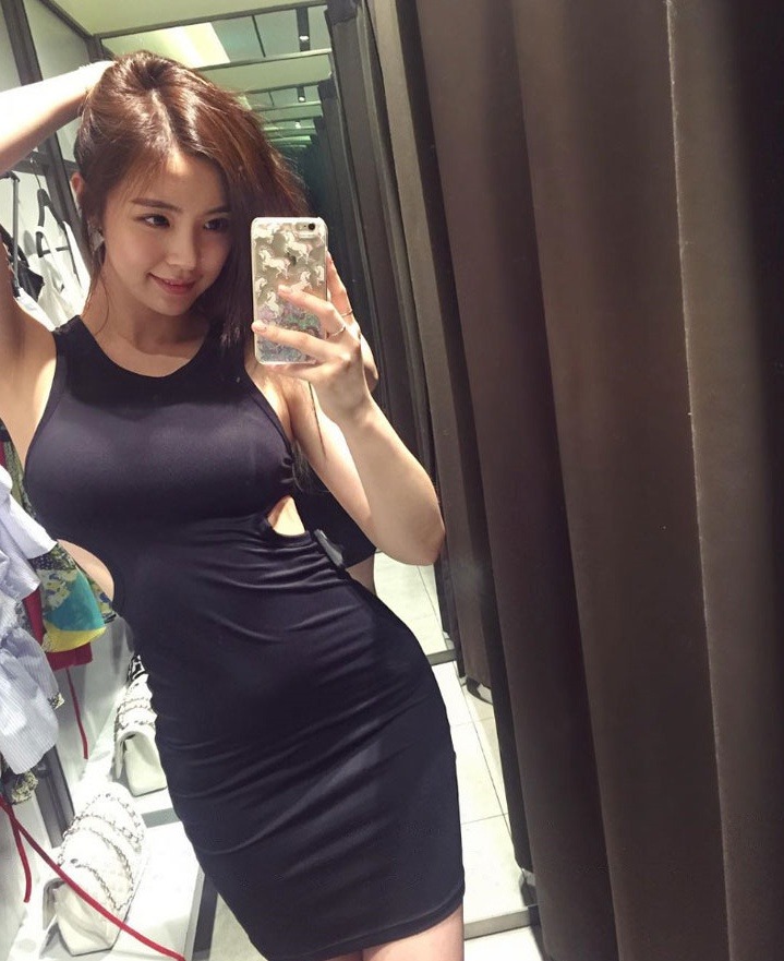 bong mat voi than hinh cua tan hoa hau hoan vu han quoc