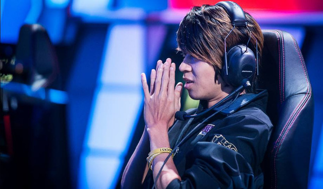 choi game gioi kinh doanh thong minh va gio qtv lai tro tai danh piano cuc dinh soai ca la day chu dau