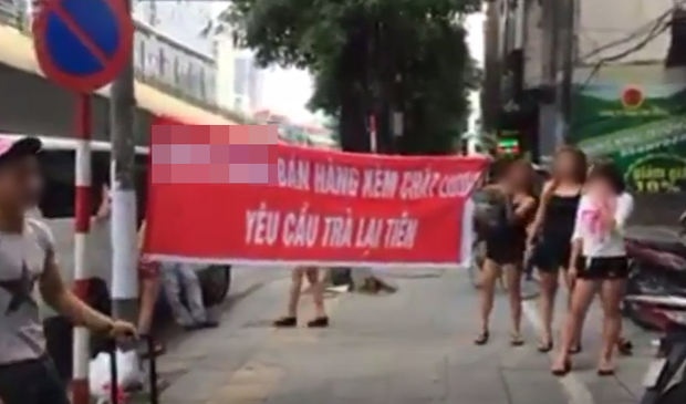 mua dong ho 56 trieu 3 ngay da bi hong nam thanh nien vac loa thue dan chan dai den doi lai tien