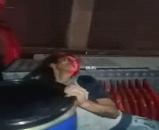 clip nhieu thanh nien brazil quan quai nhu zombie vi phe ma tuy gay shock toan the gioi