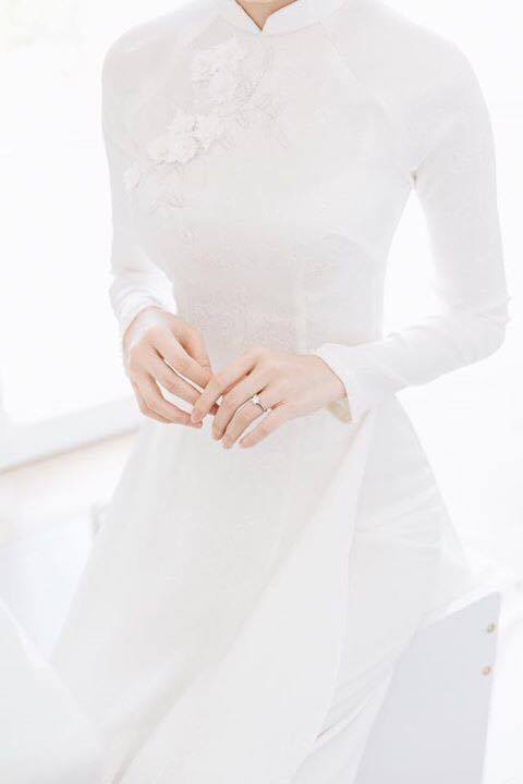 hinh anh hiem hoi tai dam hoi bi mat voi dai gia cua hoa hau dang thu thao