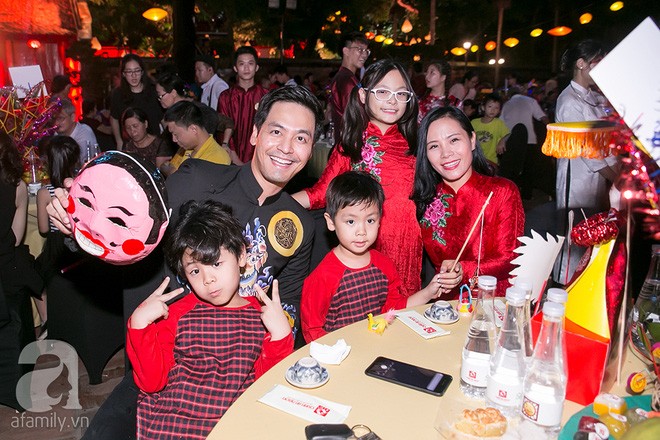 3 nhoc ty nha mc phan anh lon phong phao khi dien ao dai do