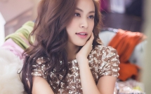 hoang thuy linh tu bi cam cua nha dai den quay tro lai song vtv