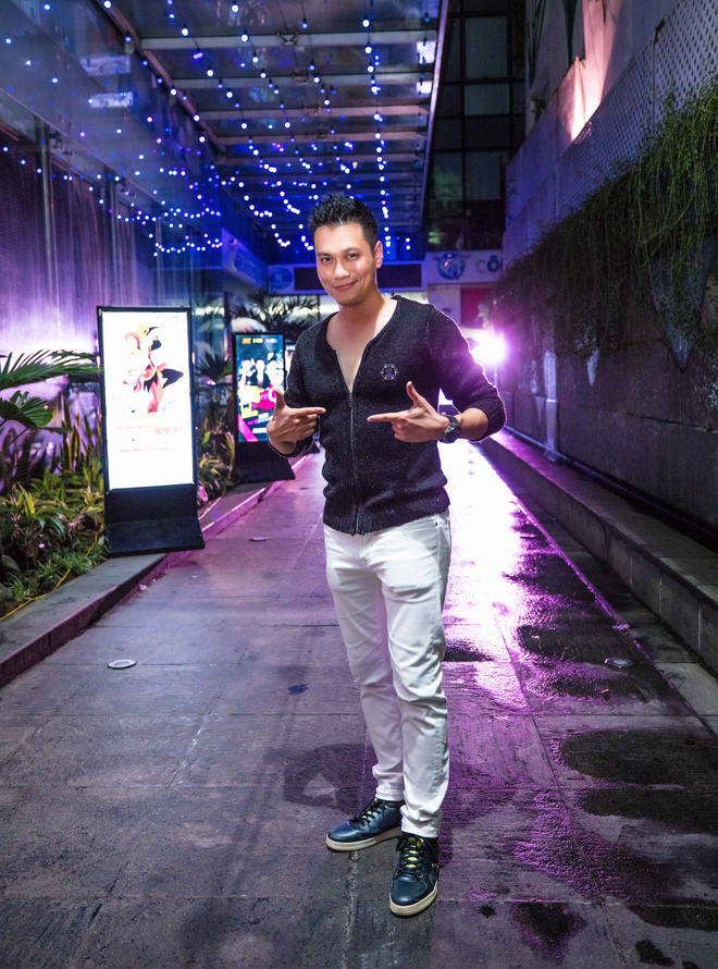 viet anh than mat voi chi gai thanh huong trong bua tiec trung thu cua gia dinh phan thi
