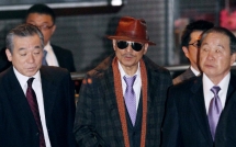 Bí ẩn cuộc đời trùm mafia Nhật Bản: Ngày buôn vũ khí, giết người, tối làm thơ  viết truyện