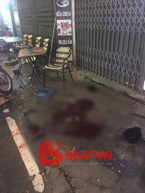 ha noi cho ba n di choi trung thu nguoi dan ong bi nam thanh nien dap nga xe dam gu c giua pho