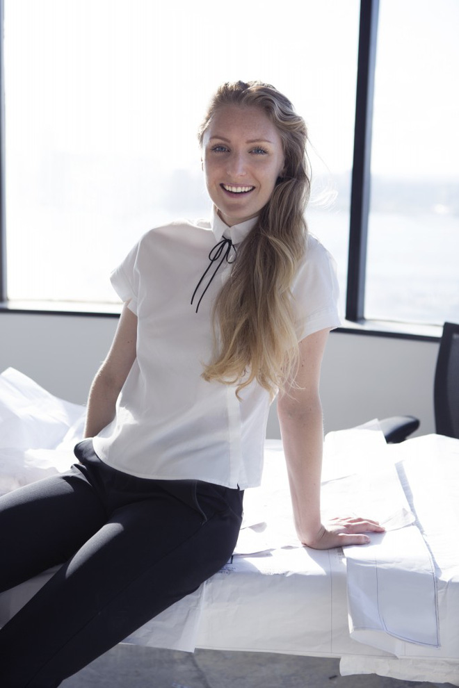 xinh dep thanh cong va tien chang thieu nhung nu giam doc nay di lam chi mac mot kieu do suot 3 nam troi