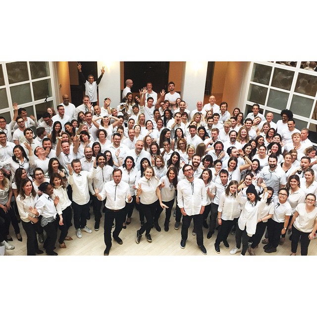 xinh dep thanh cong va tien chang thieu nhung nu giam doc nay di lam chi mac mot kieu do suot 3 nam troi