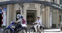 nikkei viet nam dang day nhanh co phan hoa dnnn bat chap nhung thach thuc lon phia truoc