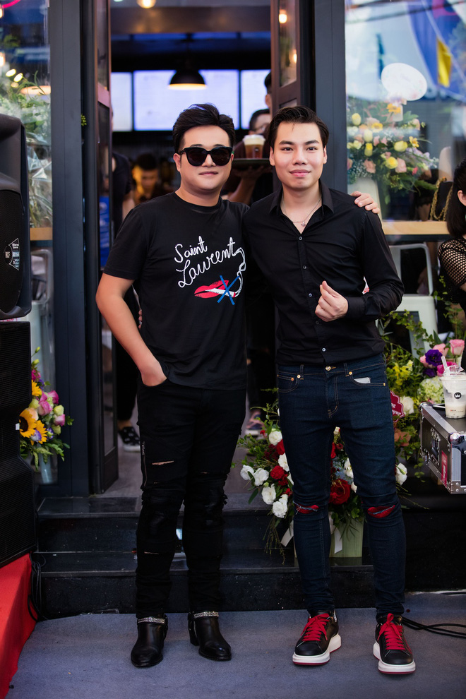 duong hoang yen tinh tu sanh doi ban trai cu sau tuyen bo chia tay