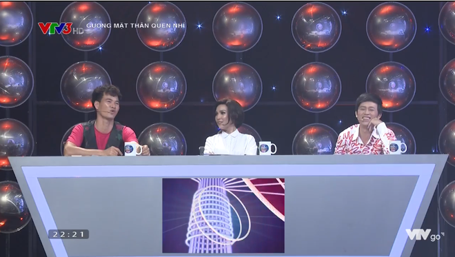 phien ban nhi cua nsnd le thuy hat ao moi ca mau khien hoai linh va hien thuc phat cuong