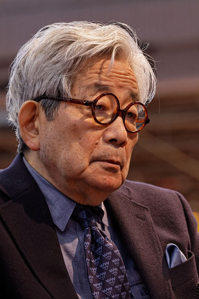da co toi 3 nha van goc nhat ban tung vinh du nhan giai nobel van hoc ho la ai