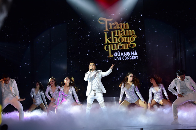 liveshow tram nam khong quen khan gia boi thuc vi quang ha qua tham