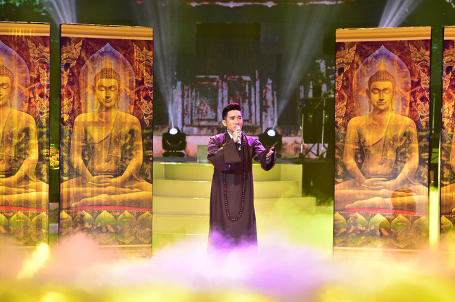 liveshow tram nam khong quen khan gia boi thuc vi quang ha qua tham