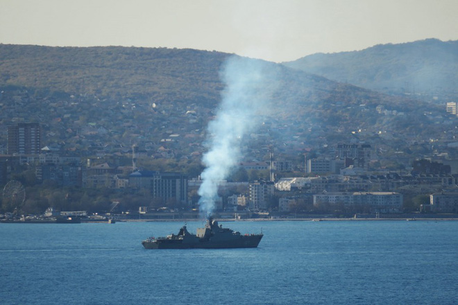 tau gepard thu 3 cua hqvn vuot mui hao vong chiec con lai san sang len duong