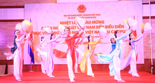 tuan van hoa viet nam tai campuchia 2017 nhung an tinh gui lai phnom penh