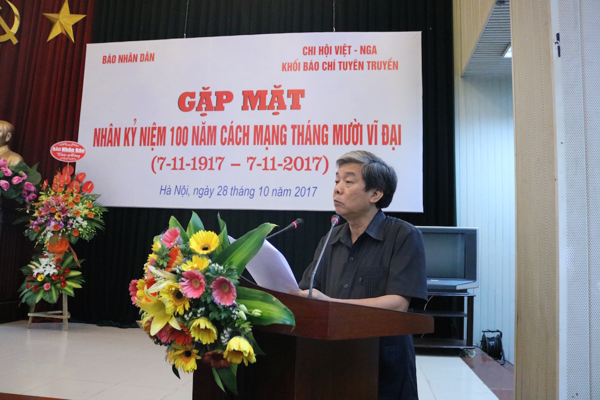 chi hoi huu nghi viet nga khoi bao chi tuyen truyen ky niem 100 nam cach mang thang muoi