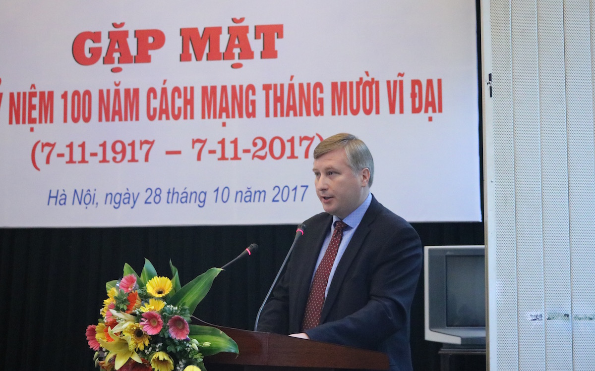 chi hoi huu nghi viet nga khoi bao chi tuyen truyen ky niem 100 nam cach mang thang muoi