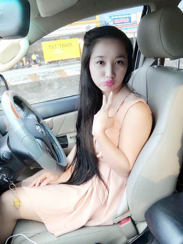 ba xa xinh dep yeu 7 nam moi cuoi cua danh hai le duong bao lam