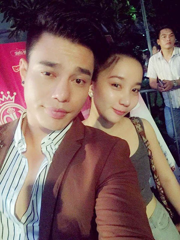 ba xa xinh dep yeu 7 nam moi cuoi cua danh hai le duong bao lam
