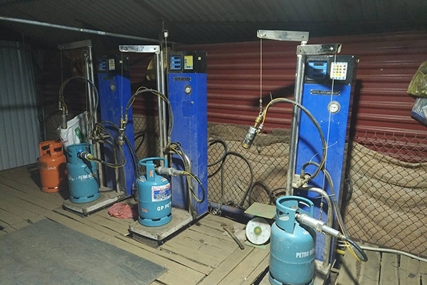 hai duong triet pha co so sang chiet gas trai phep khung trong long thanh pho