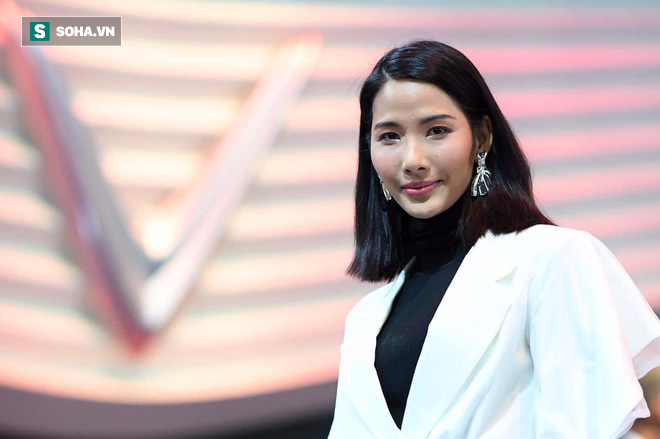 hoang thuy quang dai hao huc truoc truoc gio g o paris motor show