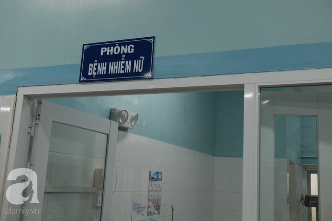 thuong tam me gia nuoi con gai bi container can qua nguoi de co tien chua tri toi o do suot doi cho nguoi ta cung duoc