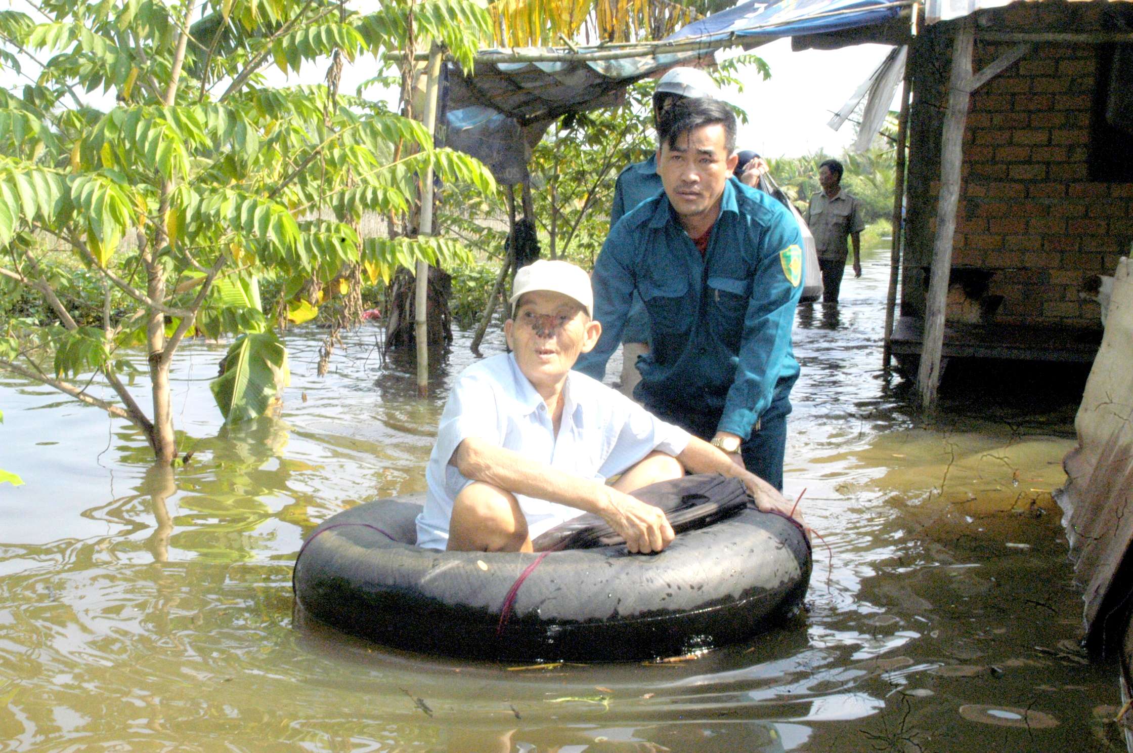 trieu cuong dang cao anh huong den nhieu dia phuong o dbscl