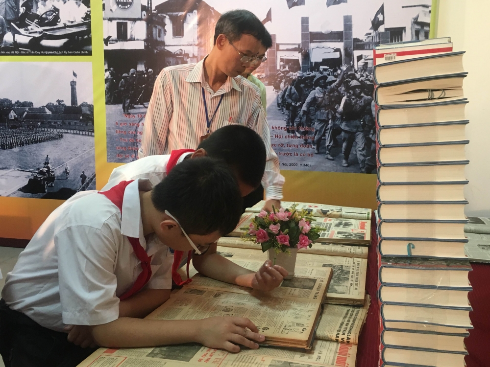 on lai ky niem giai phong thu do moc son lich su nam 1954