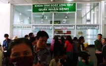nguoi phu nu phat hien minh bi ung thu vu nho may anh nhiet tai khu du lich