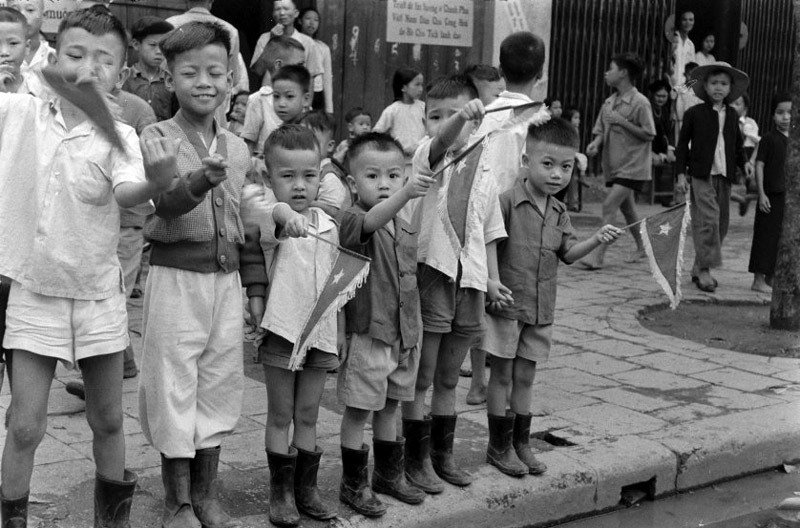 ngay giai phong thu do 64 nam truoc qua ong kinh nhiep anh gia nuoc ngoai