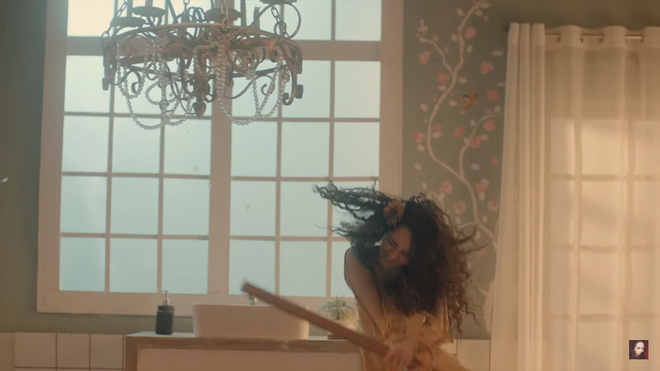 mv moi cua bao anh nong bong nhung hat khong ro loi kieu minh tuan bi che bai