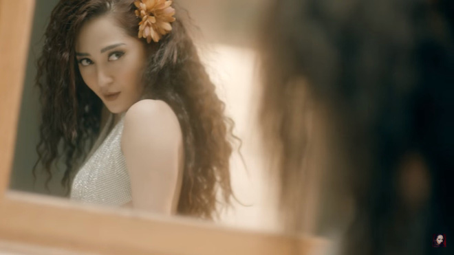 mv moi cua bao anh nong bong nhung hat khong ro loi kieu minh tuan bi che bai