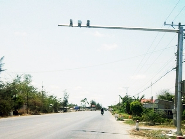 phat nguoi hon 1500 truong hop vi pham atgt qua camera