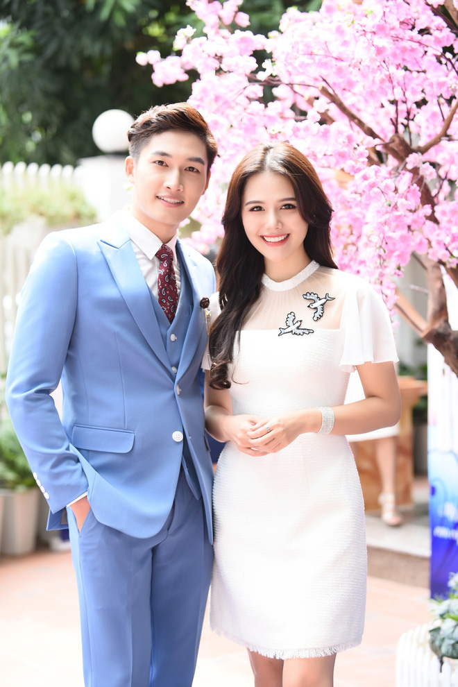 dien vien ghet thi yeu thoi sanh doi cung ban gai hon tuoi la me don than di su kien