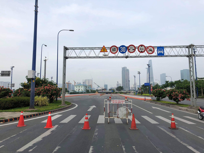 xac dinh nguyen nhan vu sap cong trinh truoc cua ham sai gon giao thong un tac keo dai