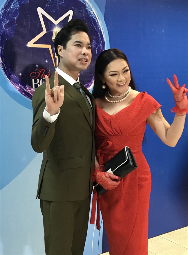 loat anh than thiet cua nhu quynh ngoc son