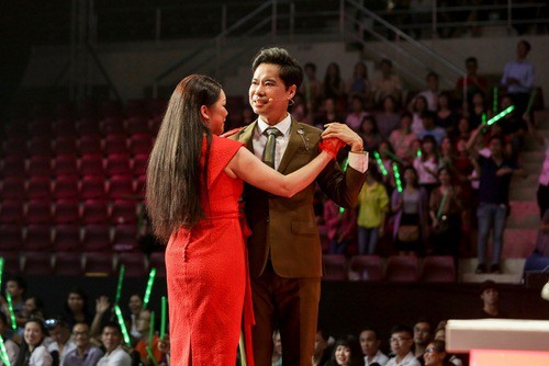 loat anh than thiet cua nhu quynh ngoc son