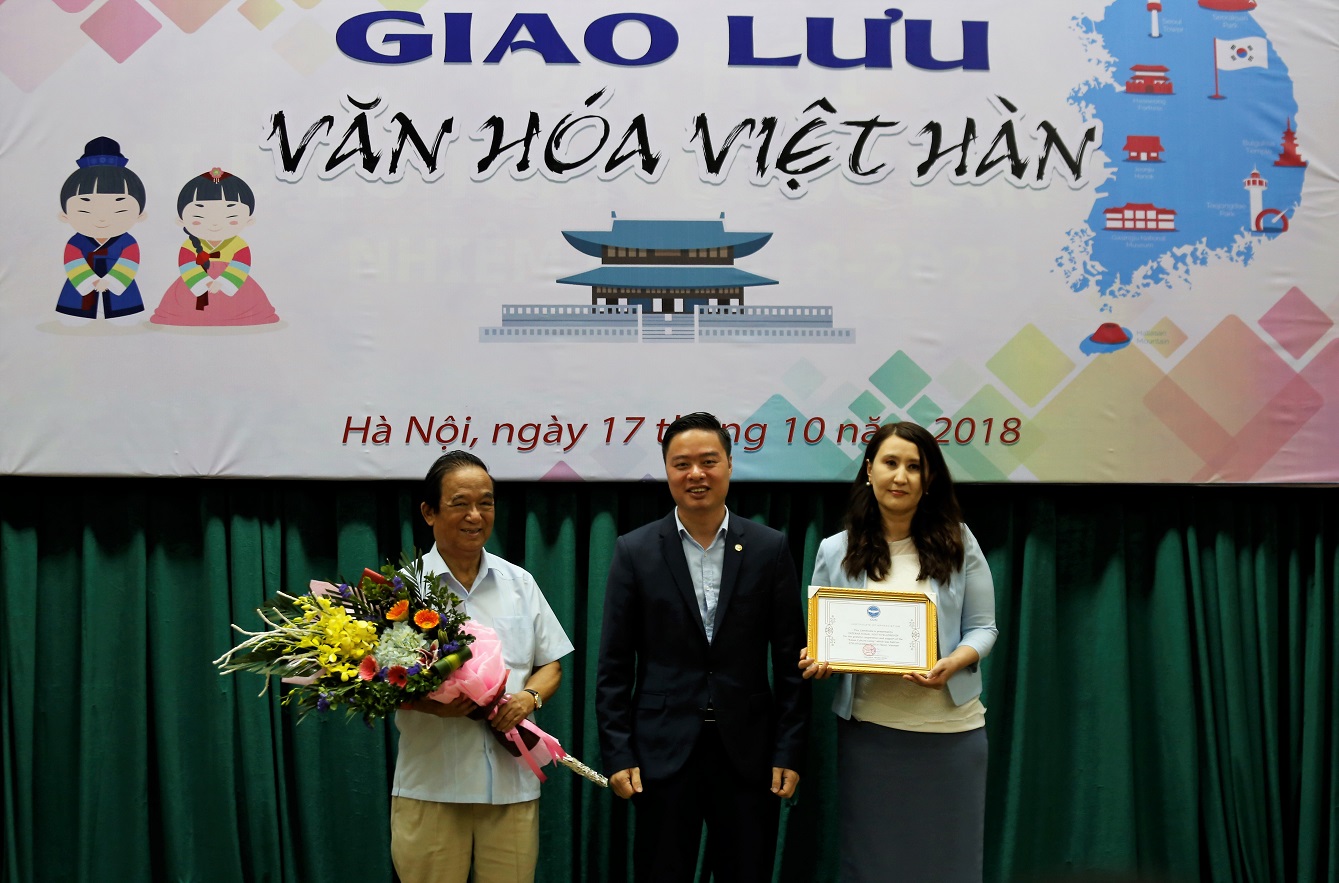 tung bung su kien giao luu van hoa viet han tai ha noi