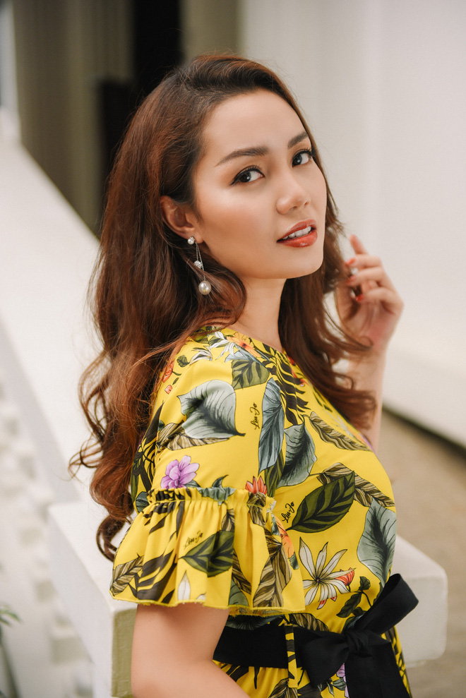 ca si ngoc anh ngot ngao va nu tinh