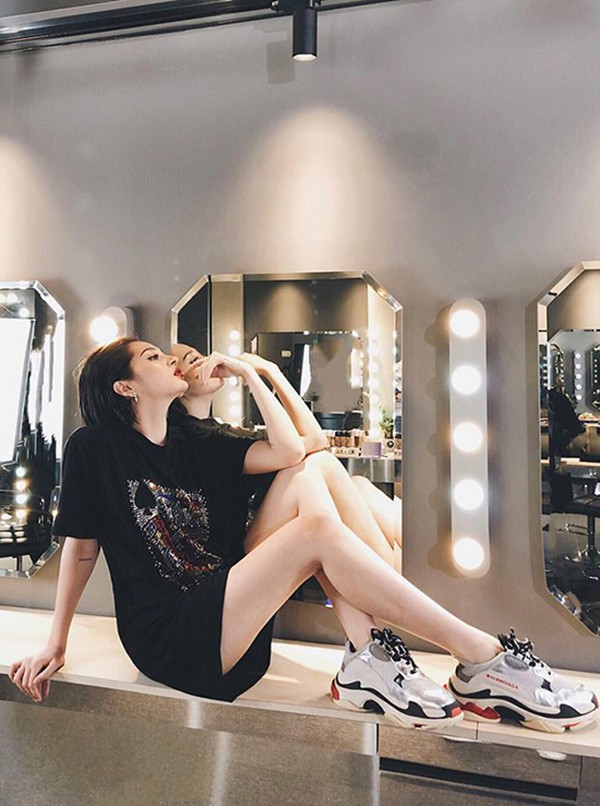 cuoc song giau co sang chanh o tuoi 26 cua bao anh