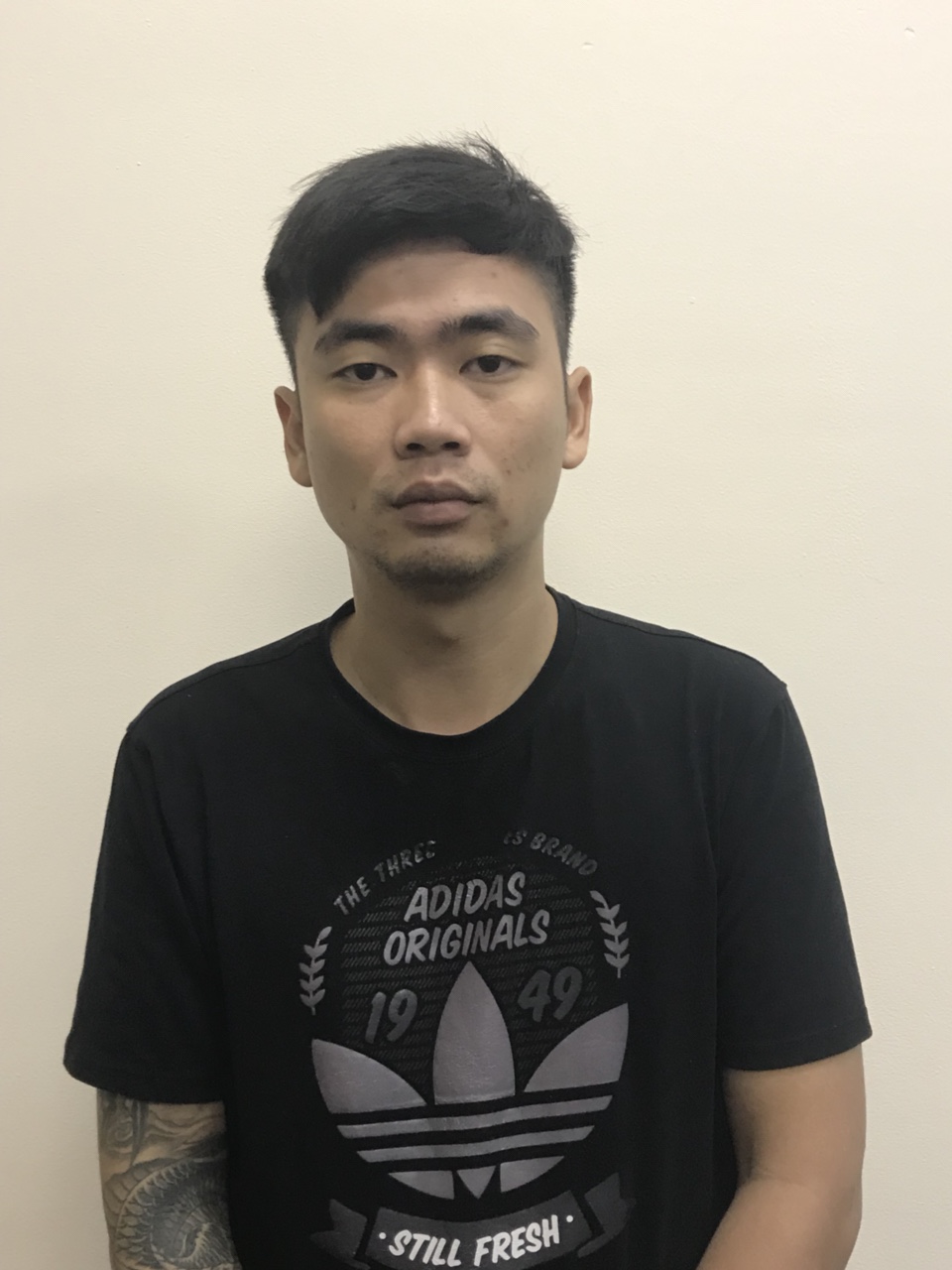 bat 2 doi tuong de doa tong tien lanh dao van phong doan dai bieu quoc hoi tinh thanh